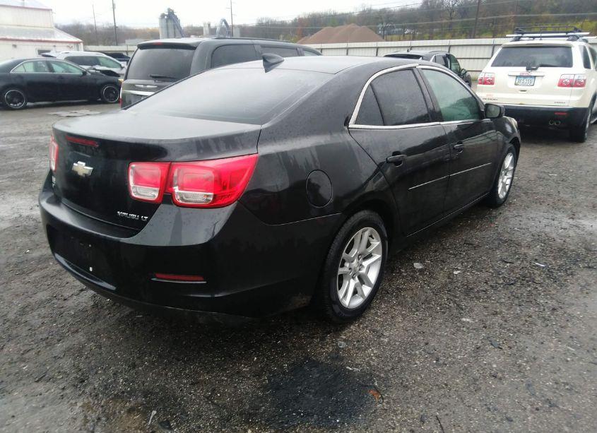 Photo 4 of 2015 Chevrolet Malibu 1LT (VIN 1G11C5SL0FF234346)