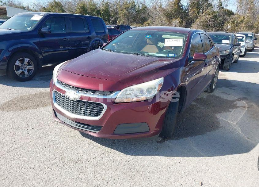 Photo 2 of 2015 Chevrolet Malibu 1LT (VIN 1G11C5SL0FF269002)