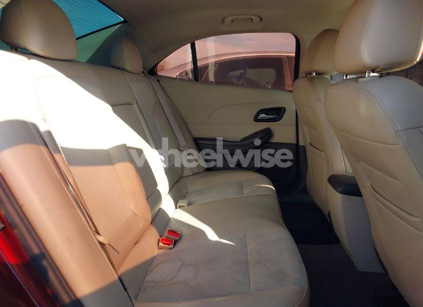 Photo 8 of 2015 Chevrolet Malibu 1LT (VIN 1G11C5SL0FF269002)