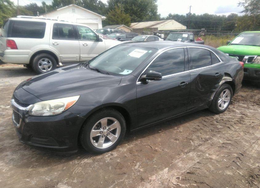 Photo 2 of 2015 Chevrolet Malibu 1LT (VIN 1G11C5SL0FF280694)
