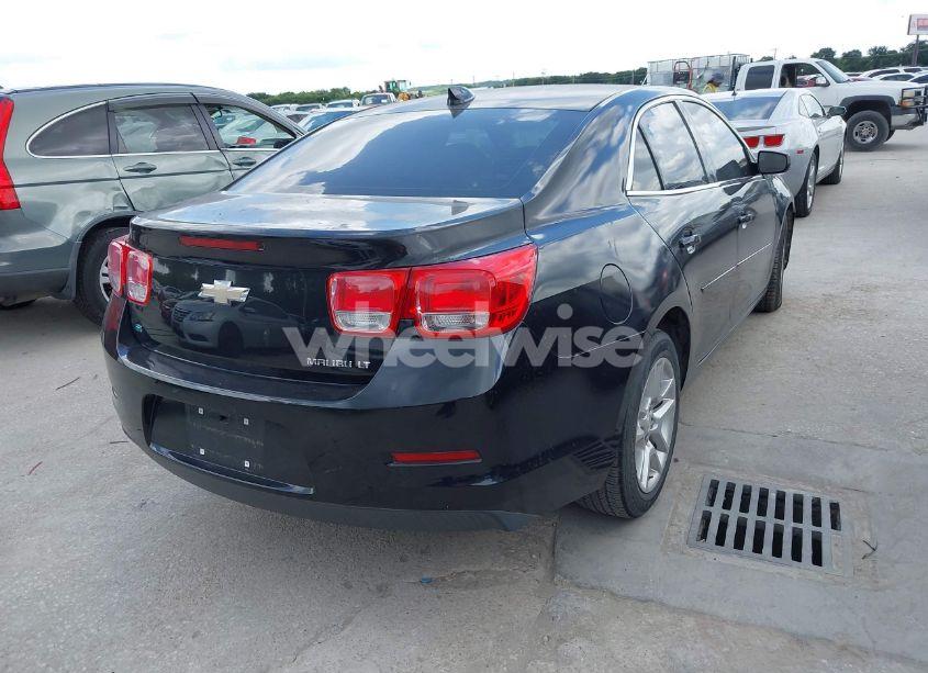 Photo 4 of 2015 Chevrolet Malibu 1LT (VIN 1G11C5SL0FF305495)