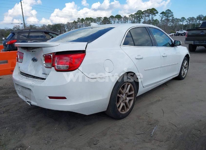 Photo 4 of 2015 Chevrolet Malibu 1LT (VIN 1G11C5SL0FF315752)