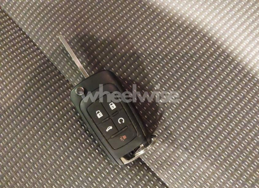 Photo 11 of 2015 Chevrolet Malibu 1LT (VIN 1G11C5SL0FF351618)