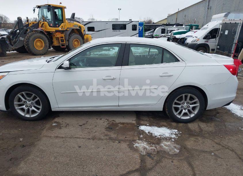 Photo 14 of 2015 Chevrolet Malibu 1LT (VIN 1G11C5SL0FU100674)