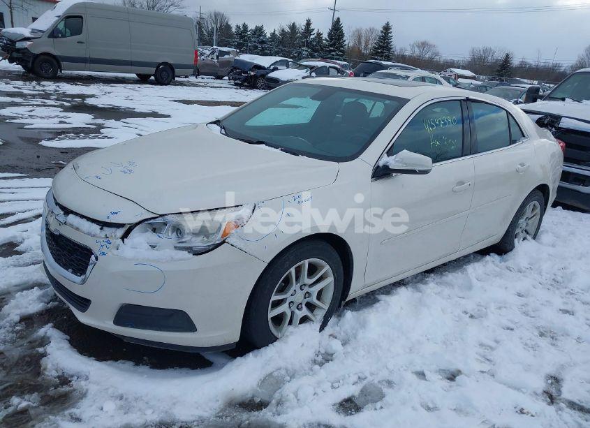 Photo 2 of 2014 Chevrolet Malibu 1LT (VIN 1G11C5SL1EF135257)