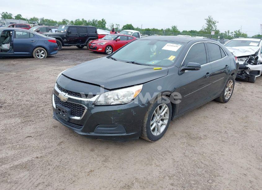 Photo 2 of 2014 Chevrolet Malibu 1LT (VIN 1G11C5SL1EF180036)