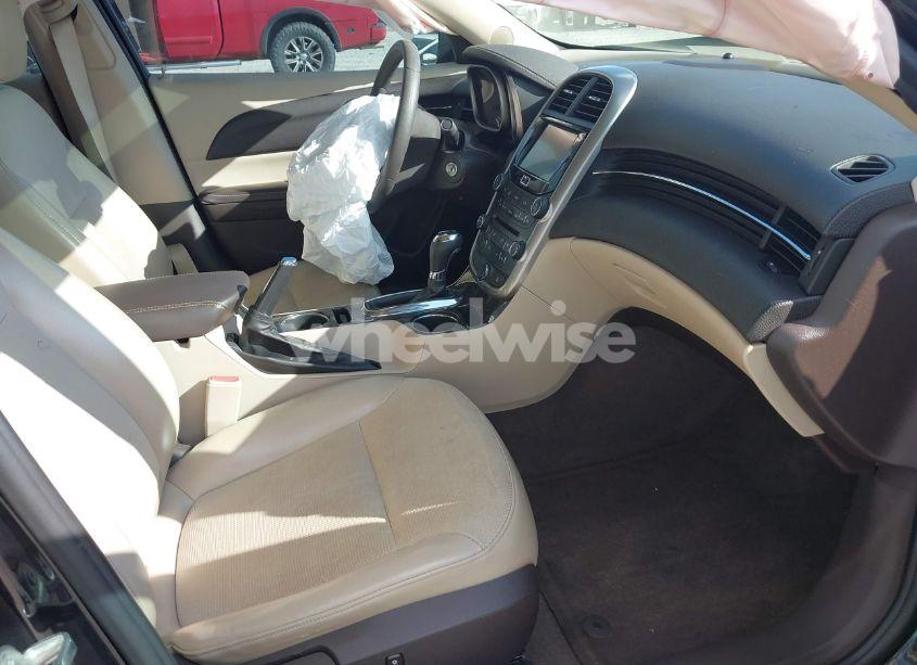 Photo 5 of 2014 Chevrolet Malibu 1LT (VIN 1G11C5SL1EF208191)