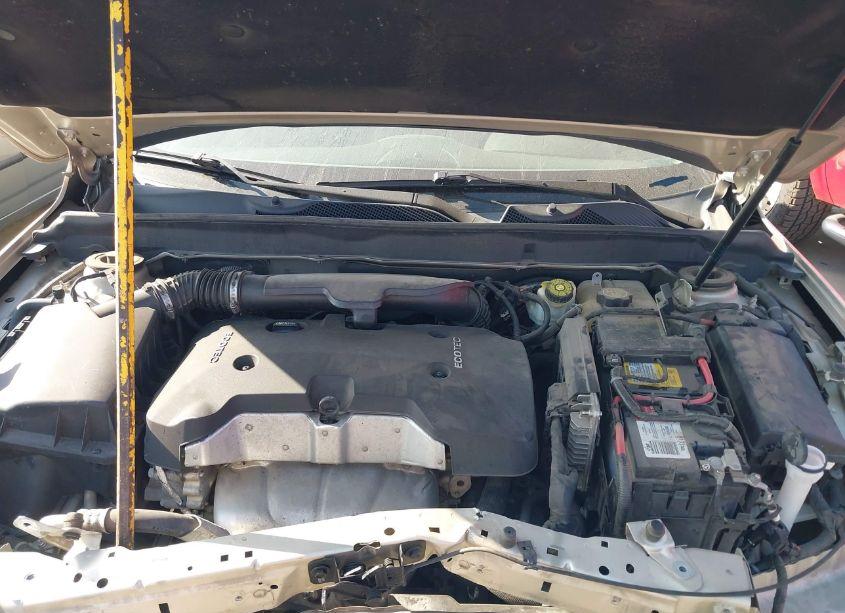 Photo 10 of 2014 Chevrolet Malibu 1LT (VIN 1G11C5SL1EF262865)