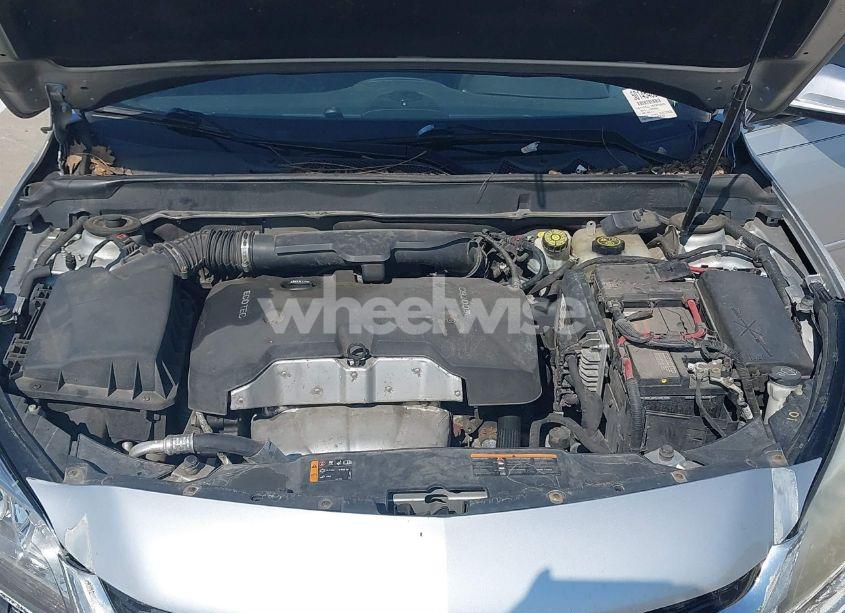 Photo 10 of 2014 Chevrolet Malibu 1LT (VIN 1G11C5SL1EF270805)