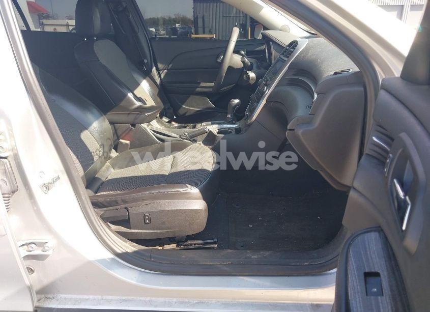 Photo 5 of 2014 Chevrolet Malibu 1LT (VIN 1G11C5SL1EF270805)