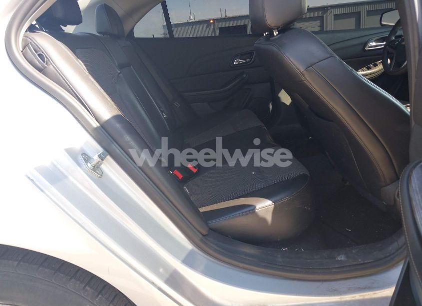 Photo 8 of 2014 Chevrolet Malibu 1LT (VIN 1G11C5SL1EF270805)