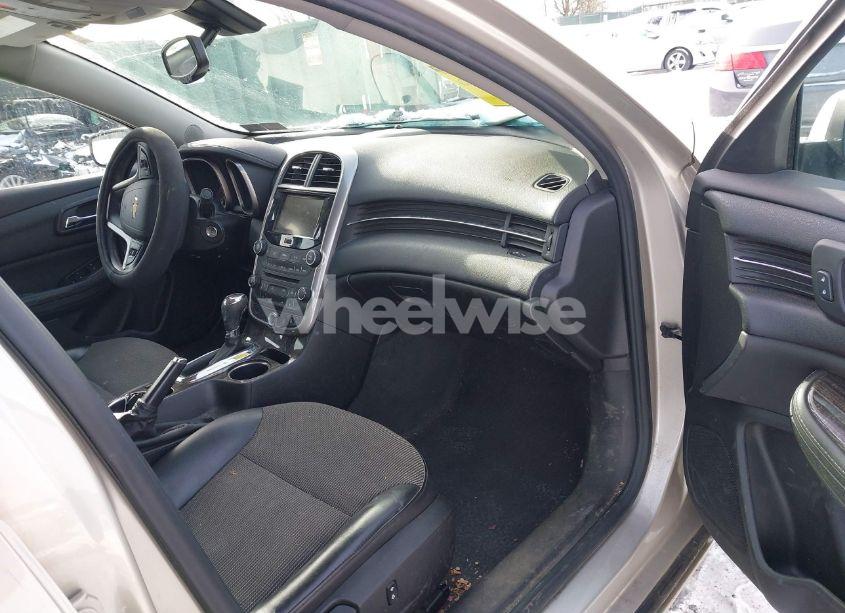 Photo 5 of 2015 Chevrolet Malibu 1LT (VIN 1G11C5SL1FF131467)