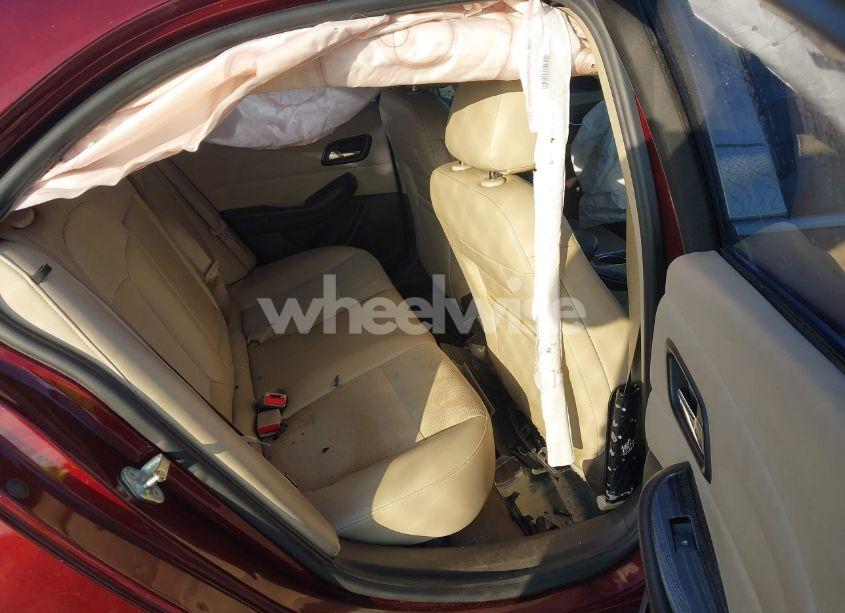 Photo 8 of 2015 Chevrolet Malibu 1LT (VIN 1G11C5SL1FF138130)