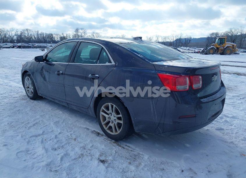 Photo 3 of 2015 Chevrolet Malibu 1LT (VIN 1G11C5SL1FF138368)