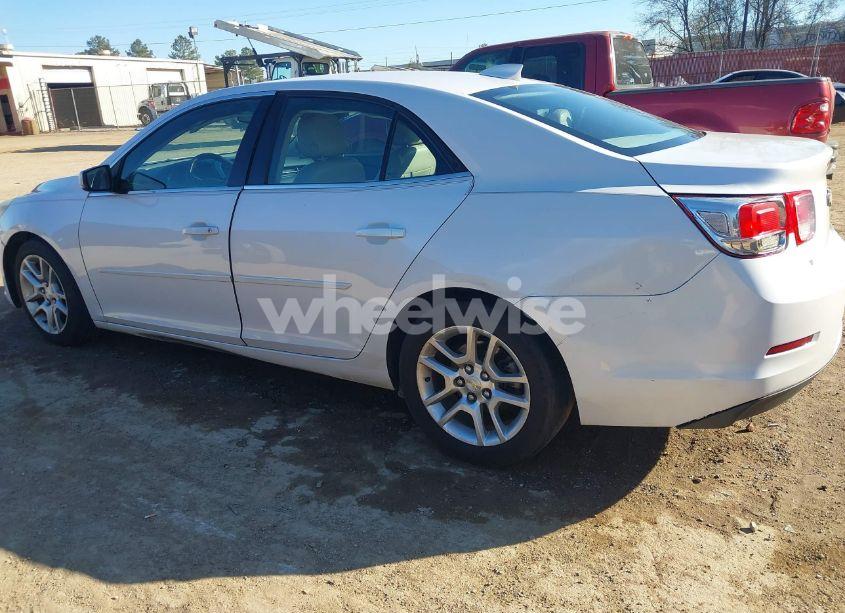 Photo 3 of 2015 Chevrolet Malibu 1LT (VIN 1G11C5SL1FF148155)