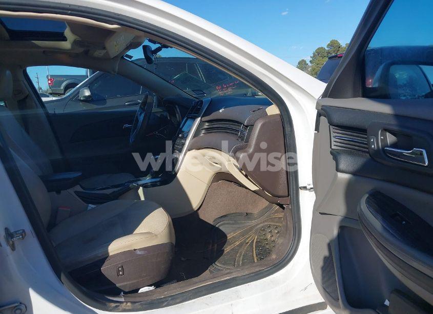 Photo 5 of 2015 Chevrolet Malibu 1LT (VIN 1G11C5SL1FF148155)