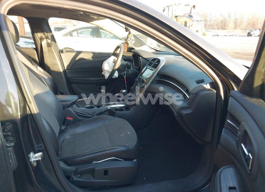 Photo 5 of 2015 Chevrolet Malibu 1LT (VIN 1G11C5SL1FF196769)