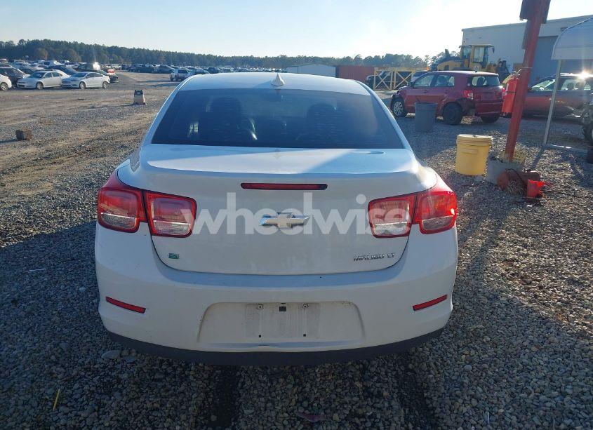 Photo 16 of 2015 Chevrolet Malibu 1LT (VIN 1G11C5SL1FF230984)