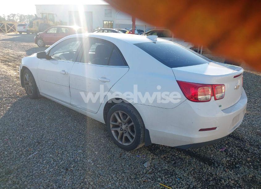 Photo 3 of 2015 Chevrolet Malibu 1LT (VIN 1G11C5SL1FF230984)