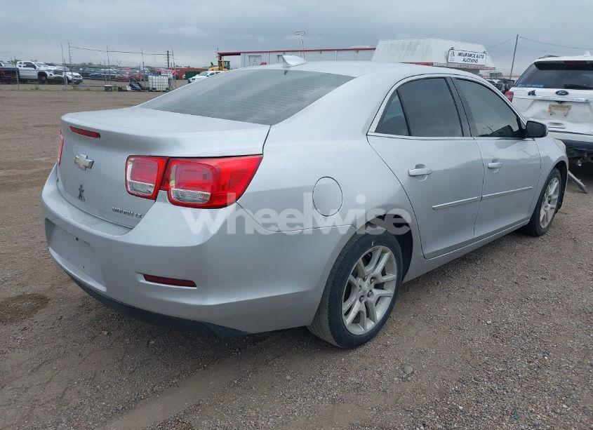 Photo 4 of 2015 Chevrolet Malibu 1LT (VIN 1G11C5SL1FF288710)