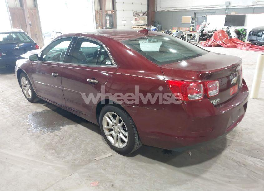Photo 3 of 2015 Chevrolet Malibu 1LT (VIN 1G11C5SL1FF292966)