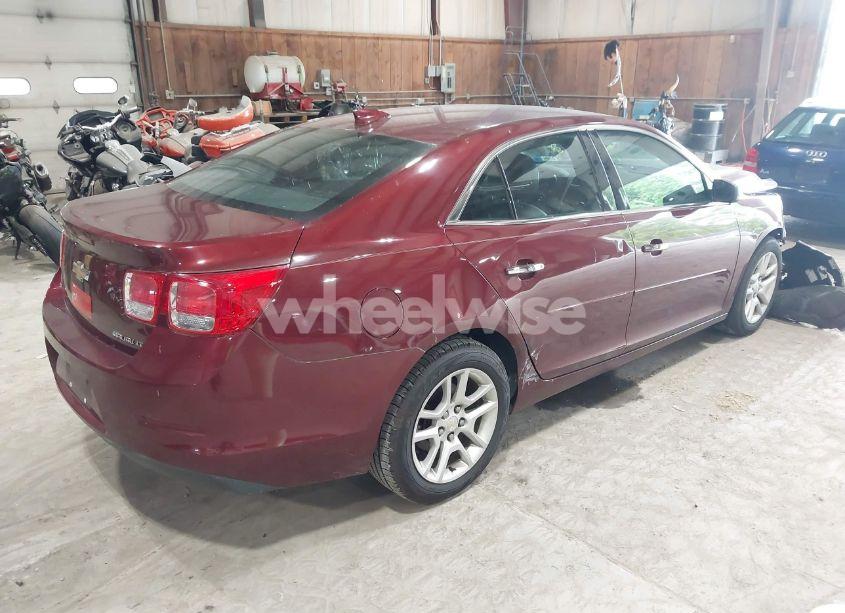 Photo 4 of 2015 Chevrolet Malibu 1LT (VIN 1G11C5SL1FF292966)