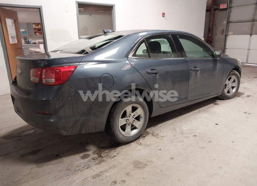 Photo 4 of 2015 Chevrolet Malibu 1LT (VIN 1G11C5SL1FF293468)