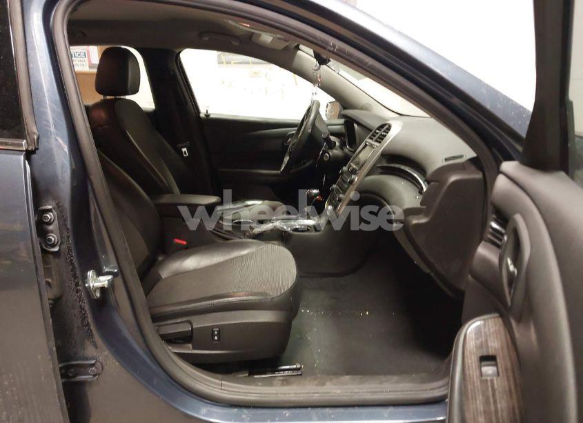 Photo 5 of 2015 Chevrolet Malibu 1LT (VIN 1G11C5SL1FF293468)