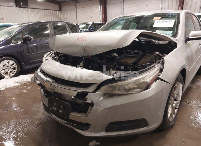 Photo 6 of 2015 Chevrolet Malibu 1LT (VIN 1G11C5SL1FF351501)