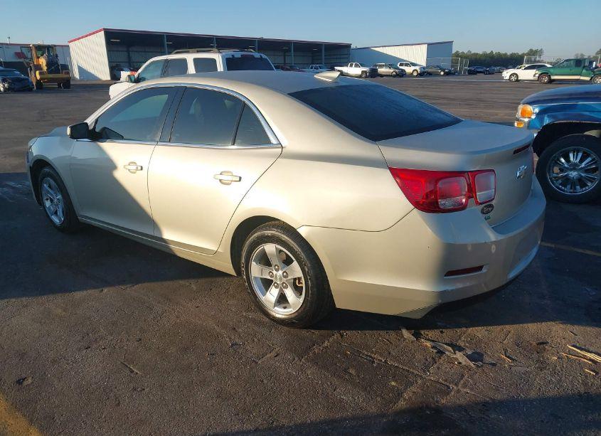 Photo 3 of 2015 Chevrolet Malibu 1LT (VIN 1G11C5SL1FF352258)