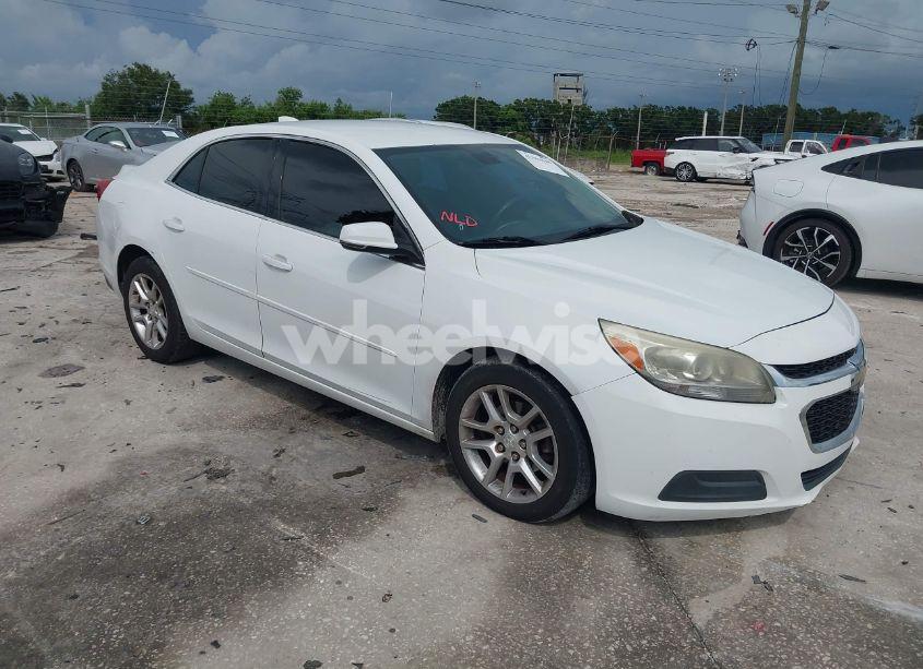 2015 Chevrolet Malibu 1LT (VIN 1G11C5SL1FF352499) main photo