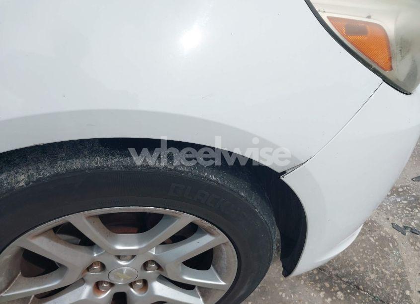 Photo 12 of 2015 Chevrolet Malibu 1LT (VIN 1G11C5SL1FF352499)
