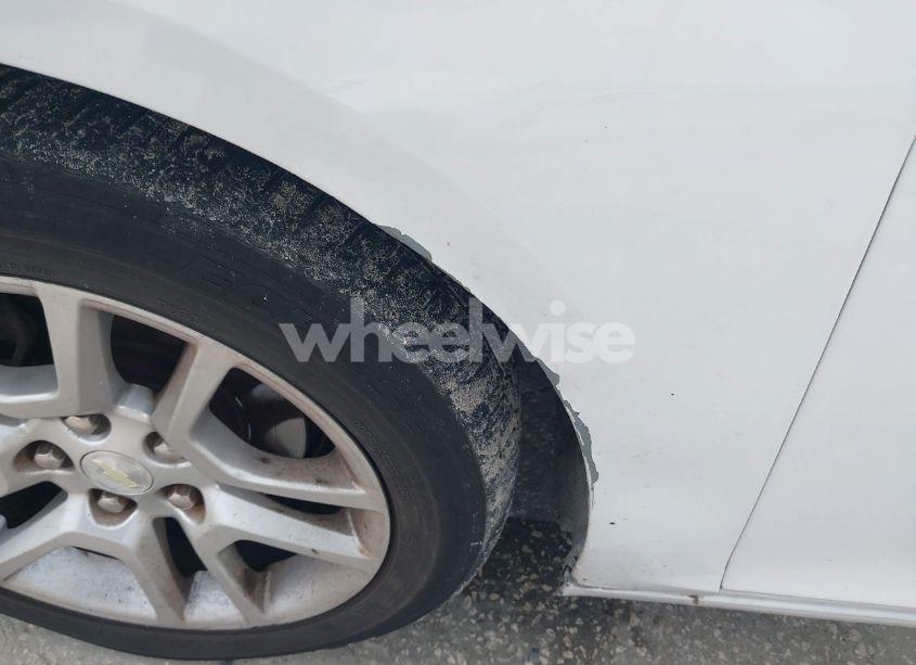 Photo 13 of 2015 Chevrolet Malibu 1LT (VIN 1G11C5SL1FF352499)