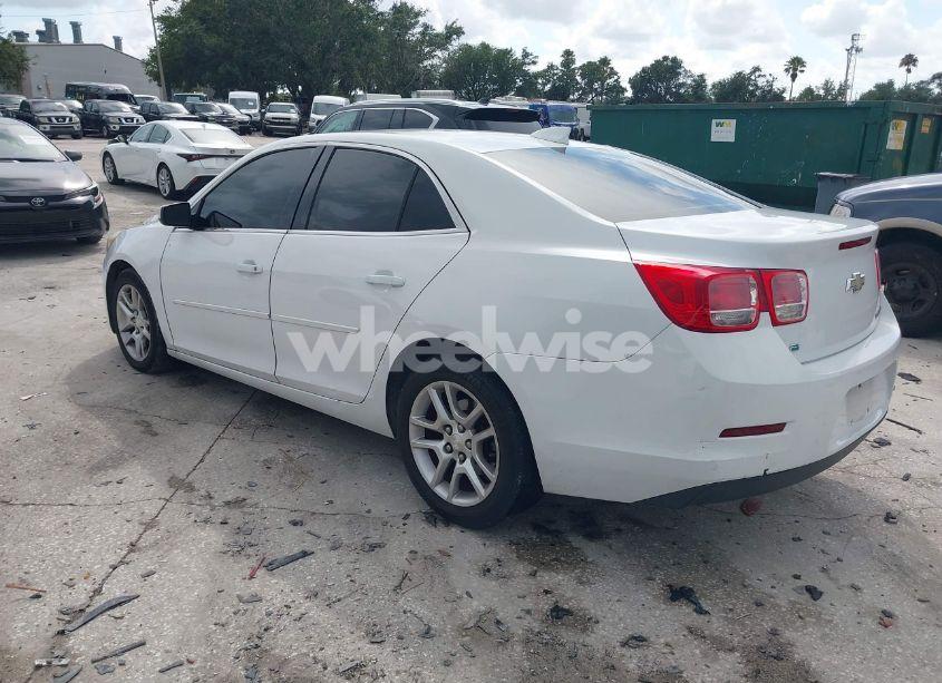 Photo 3 of 2015 Chevrolet Malibu 1LT (VIN 1G11C5SL1FF352499)