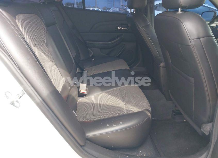 Photo 8 of 2015 Chevrolet Malibu 1LT (VIN 1G11C5SL1FF352499)