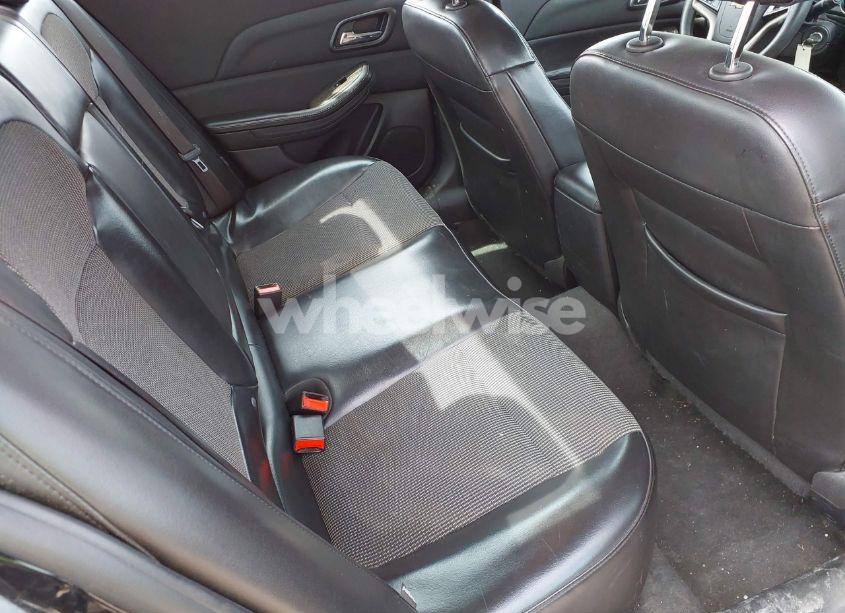 Photo 8 of 2014 Chevrolet Malibu 1LT (VIN 1G11C5SL2EF108245)