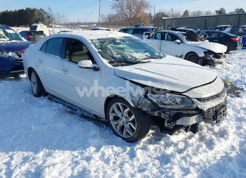 2014 Chevrolet Malibu 1LT (VIN 1G11C5SL2EF118709) main photo
