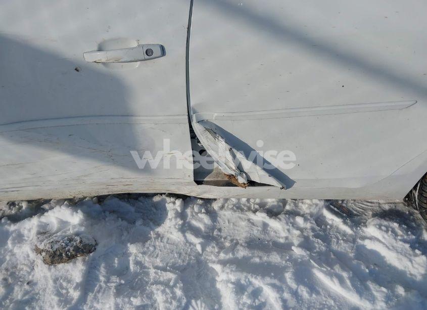 Photo 15 of 2014 Chevrolet Malibu 1LT (VIN 1G11C5SL2EF118709)