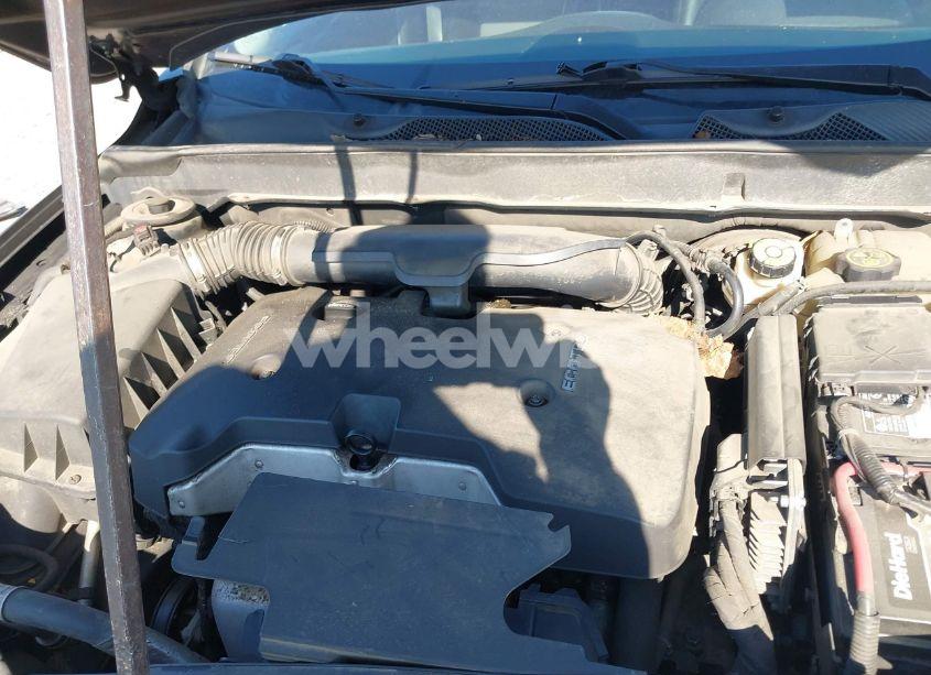 Photo 10 of 2014 Chevrolet Malibu 1LT (VIN 1G11C5SL2EF145795)