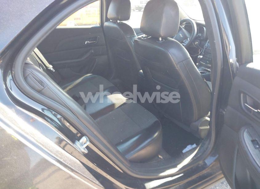 Photo 8 of 2014 Chevrolet Malibu 1LT (VIN 1G11C5SL2EF145795)