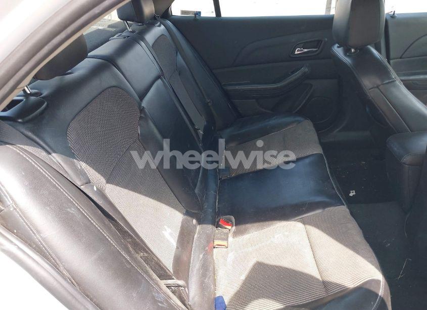 Photo 8 of 2014 Chevrolet Malibu 1LT (VIN 1G11C5SL2EF220706)