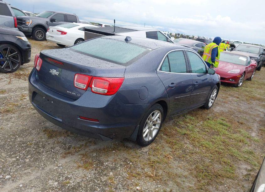 Photo 4 of 2014 Chevrolet Malibu 1LT (VIN 1G11C5SL2EF220933)