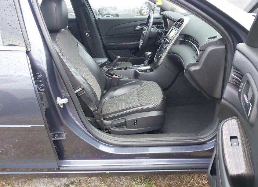 Photo 5 of 2014 Chevrolet Malibu 1LT (VIN 1G11C5SL2EF220933)