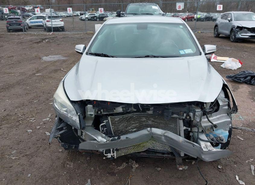 Photo 13 of 2014 Chevrolet Malibu 1LT (VIN 1G11C5SL2EF239997)