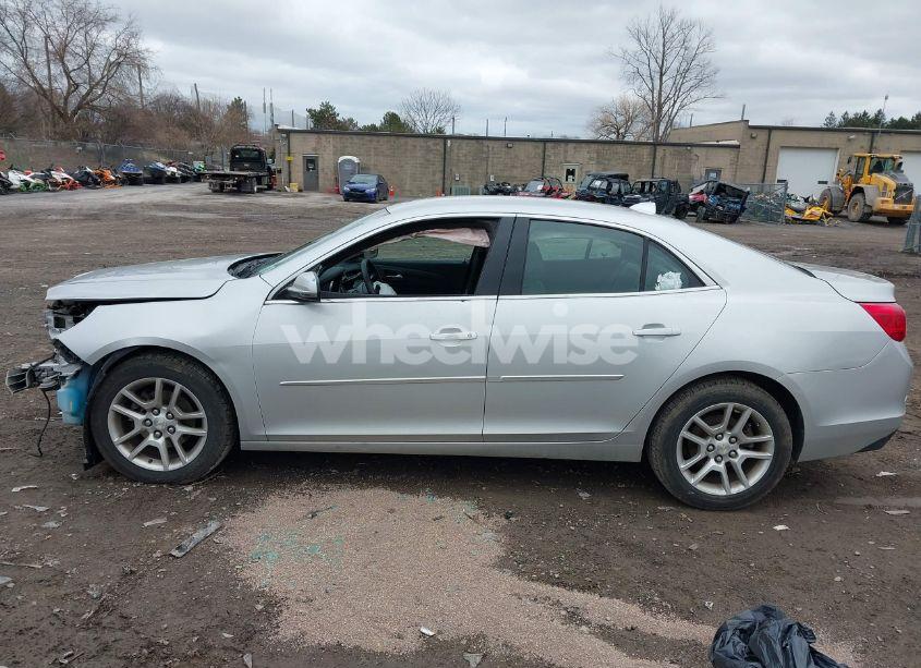 Photo 15 of 2014 Chevrolet Malibu 1LT (VIN 1G11C5SL2EF239997)
