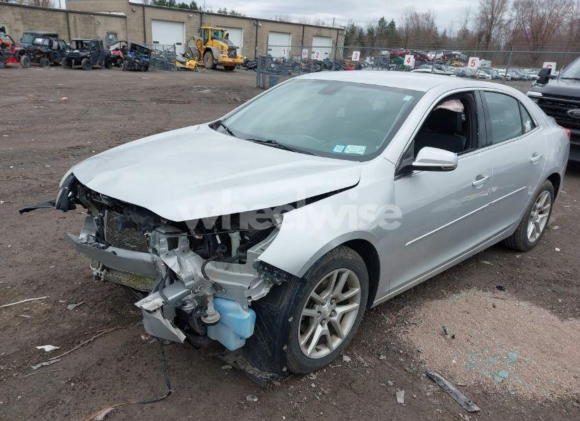Photo 2 of 2014 Chevrolet Malibu 1LT (VIN 1G11C5SL2EF239997)