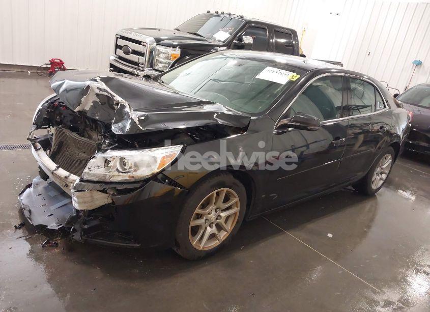 Photo 2 of 2014 Chevrolet Malibu 1LT (VIN 1G11C5SL2EF252426)
