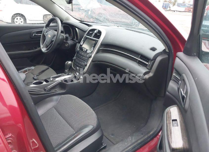 Photo 5 of 2014 Chevrolet Malibu 1LT (VIN 1G11C5SL2EF270022)