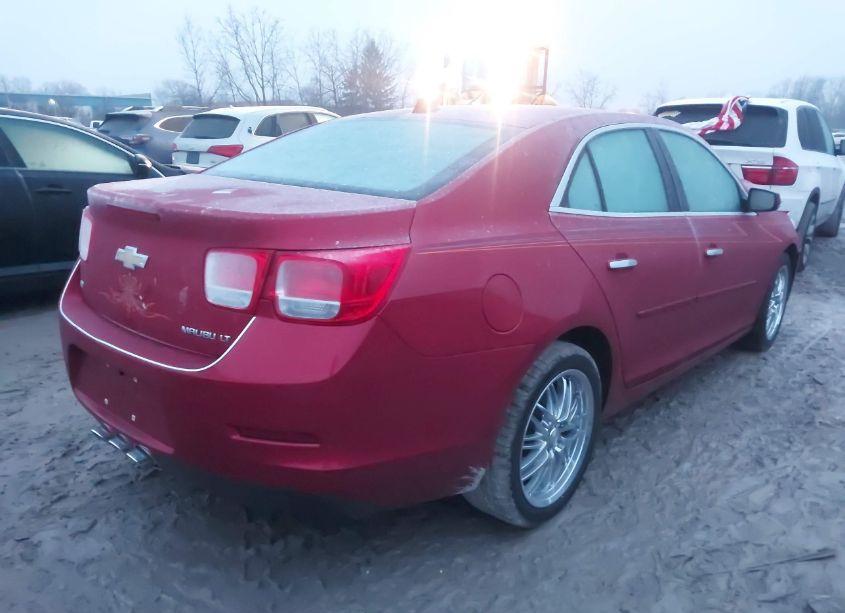 Photo 4 of 2014 Chevrolet Malibu 1LT (VIN 1G11C5SL2EF276662)