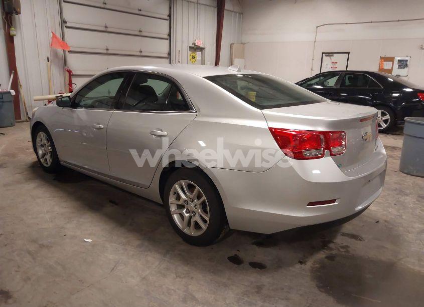 Photo 3 of 2014 Chevrolet Malibu 1LT (VIN 1G11C5SL2EF301222)